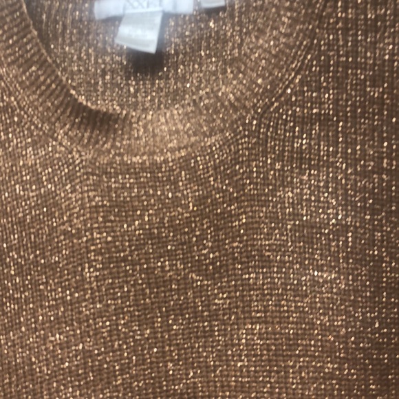 Bronze colored sweater - Picture 2 of 3